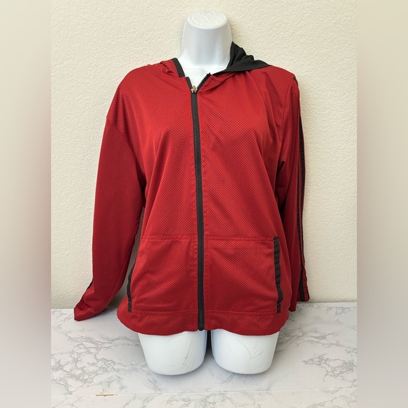 unbranded Jackets & Blazers - VTG Windbreaker Track Suit Top Womens XL Red Black Reversible Full Zip